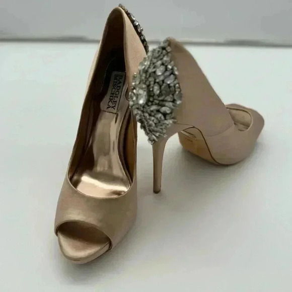 Pre-loved Badgley Mischka Kiara Nude Beige - Picture 9 of 9